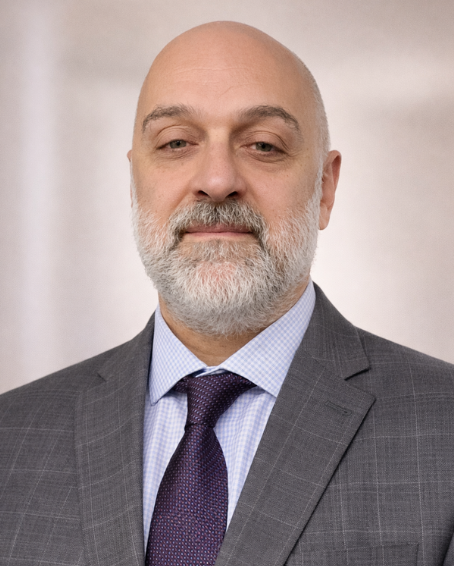 Staff 6 Kasra Saboktakin